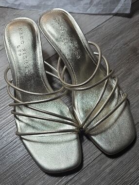 Marc Fisher LTD | Banna Strappy Kitten Heel Square Toe Sandals Sz 6.5 *NWT